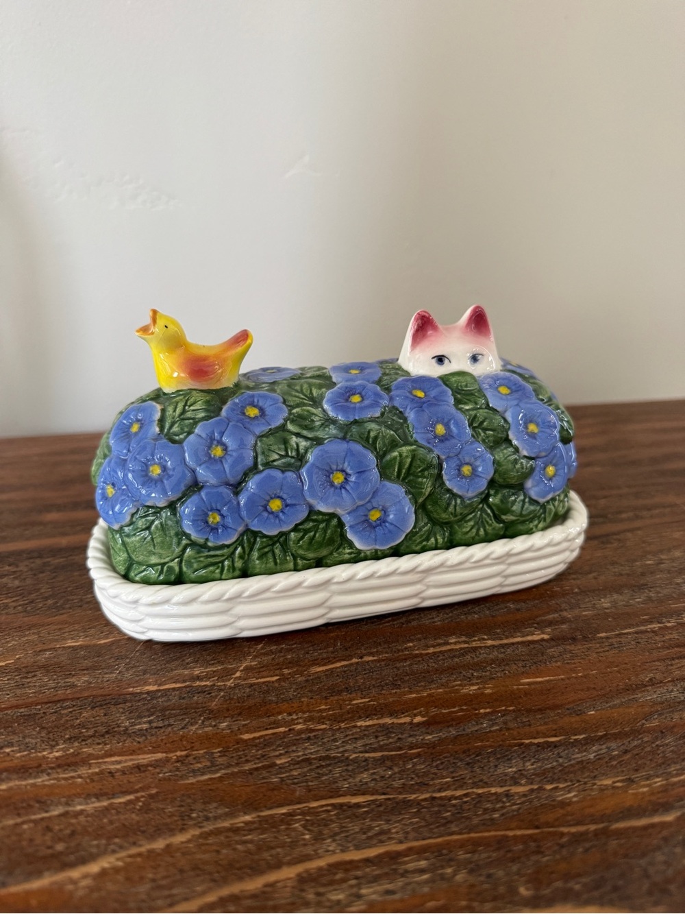 Vintage Clay Art Cat in the Primroses Covered Butter Dish Portugal Ceramic Cat D